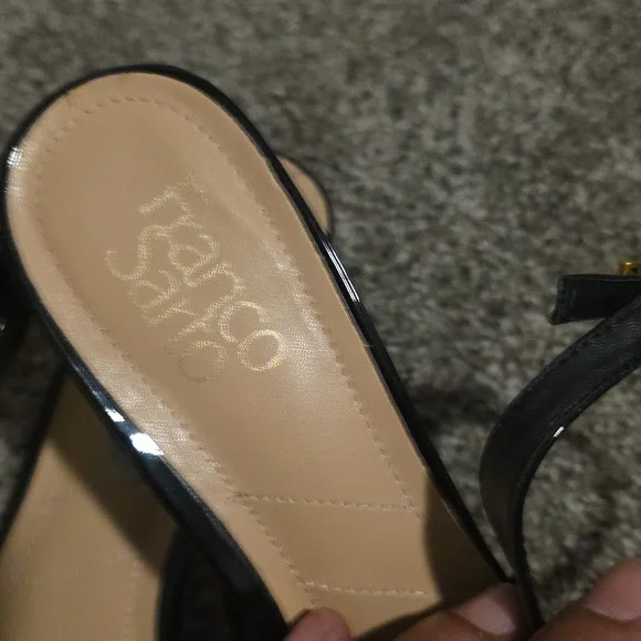 Pre-loved Franco Sarto Black Kitten Heels Sz 9.5 - Picture 6 of 6